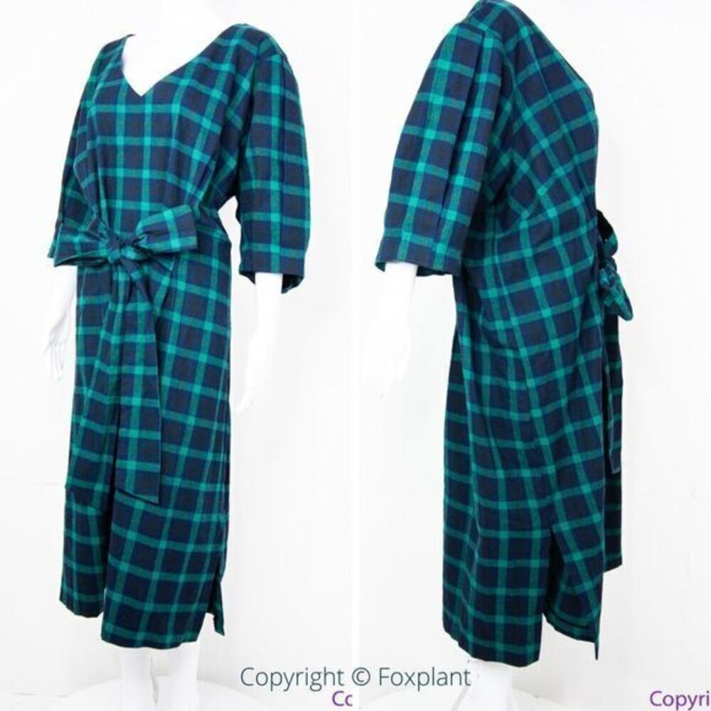 NEW Eloquii green Plaid V-Neck‎ Dress with Side Slits tie waist, plus size 28 - Picture 4 of 16
